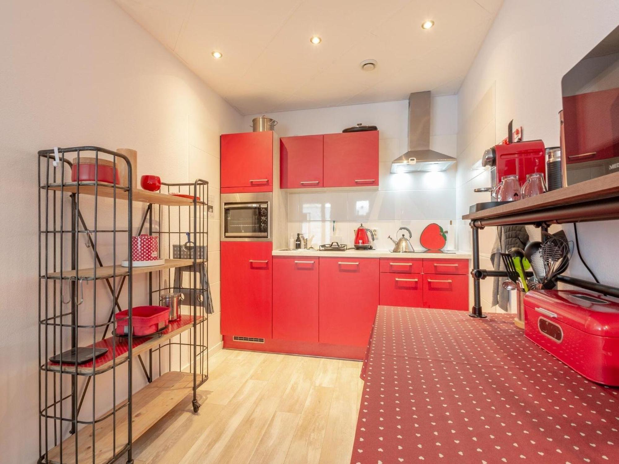 An Apartment That Is Attractively Furnished Julianadorp Exterior photo