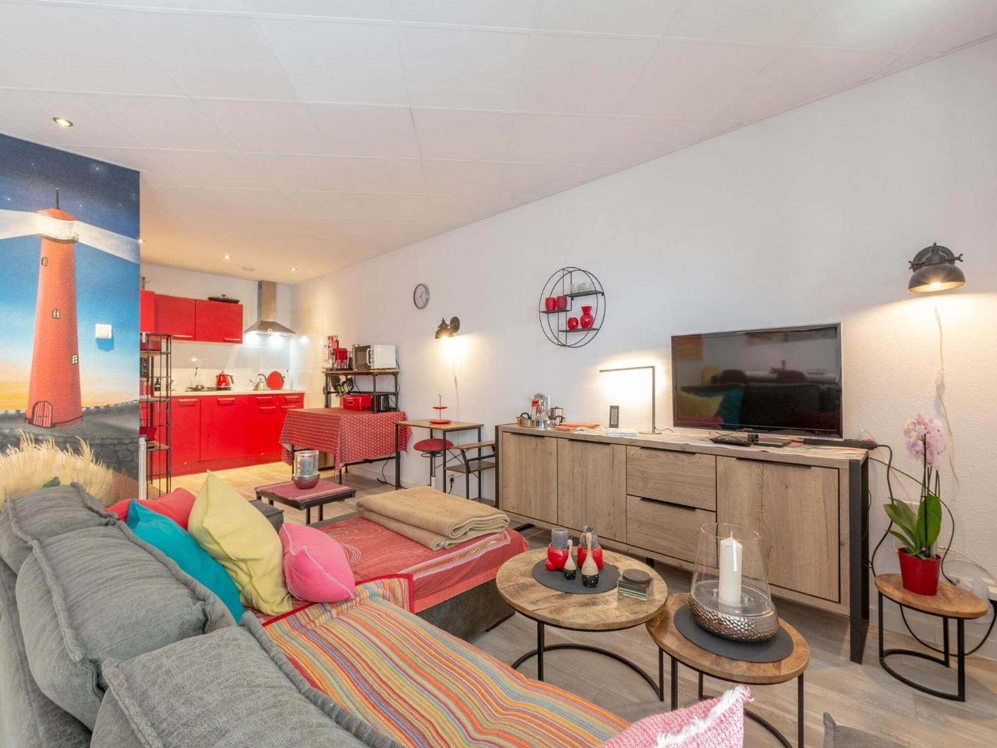 An Apartment That Is Attractively Furnished Julianadorp Exterior photo